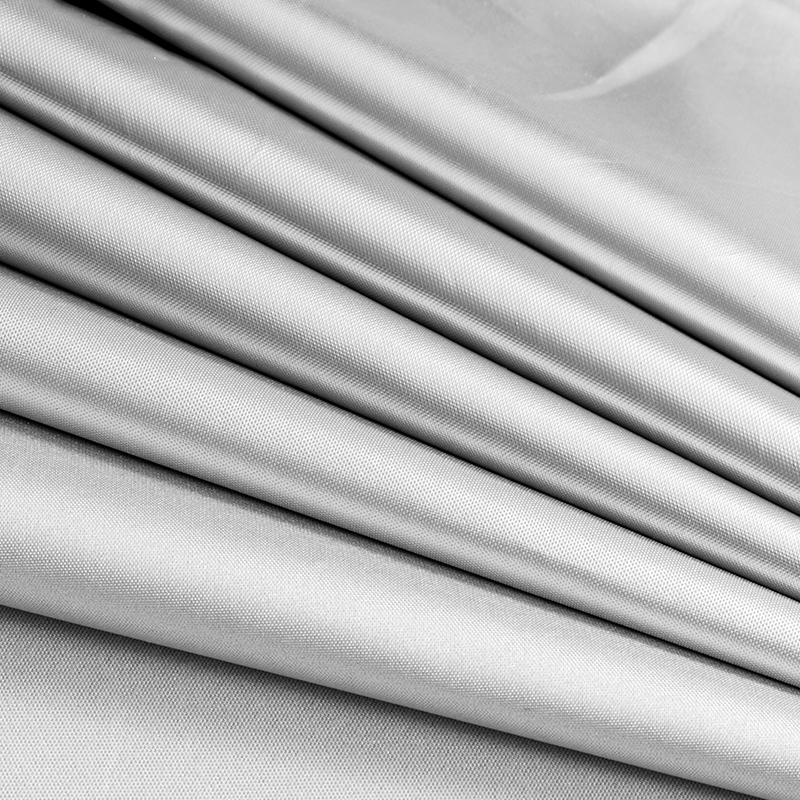 Dath Taffeta le Cumhdach Airgid-07